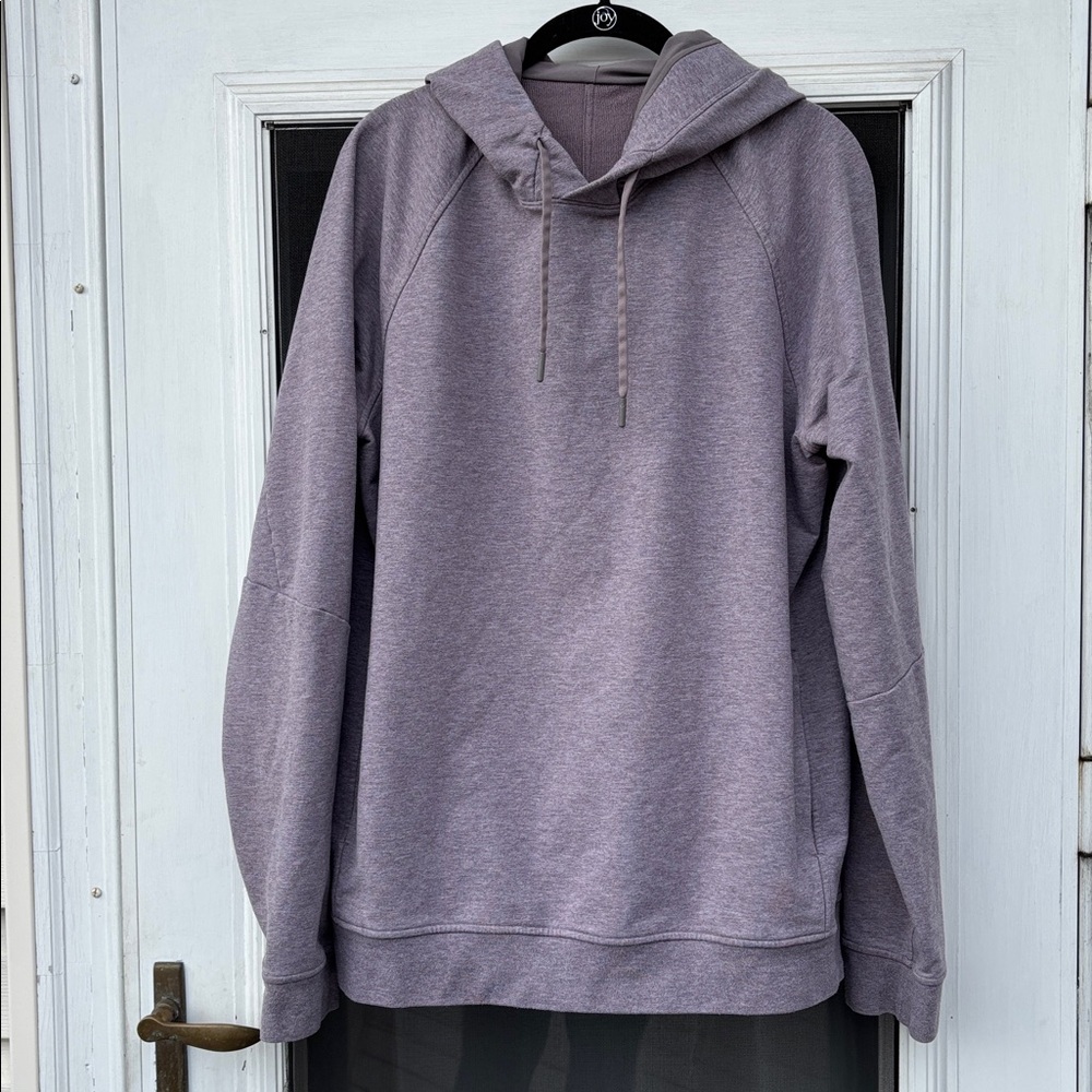 LULULEMON MEN’S LIGHT PURPLE HOOD PULL OVER-L